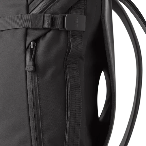 Yeti Crossroads Backpack 22L - Image 4